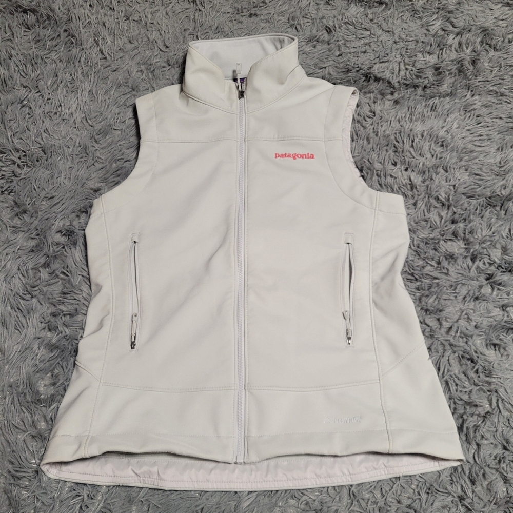 Patagonia vest, polartec, size Medium,  off-white color